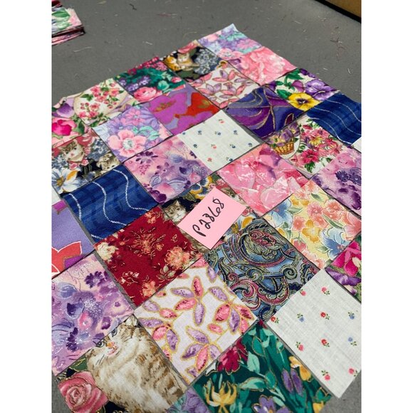 Patchwork Quilting Fabric Squares 188 Precut 2" Cotton with Gold Accents - Picture 5 of 5